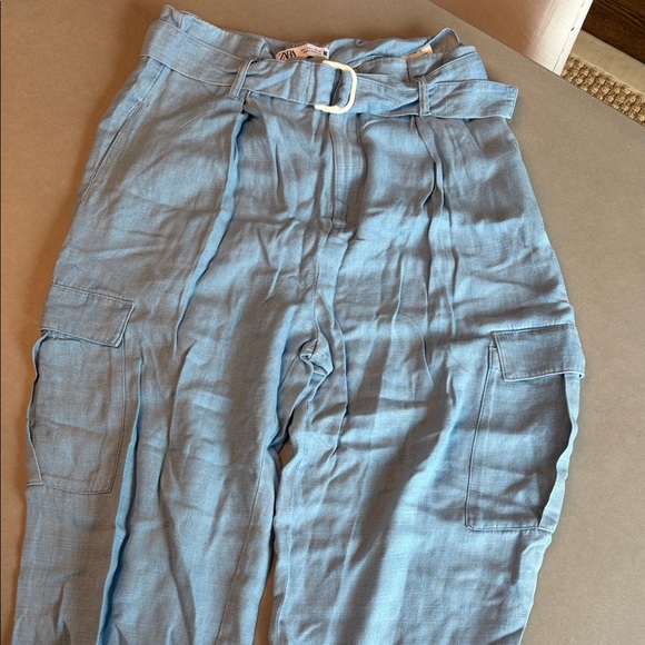 Zara women’s soft denim Light Blue Cargo Pants with Belt - Picture 2 of 5